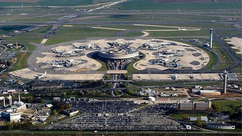 Парижката аерогара „Роаси-Шарл дьо Гол“ е засегната от двудневна стачка