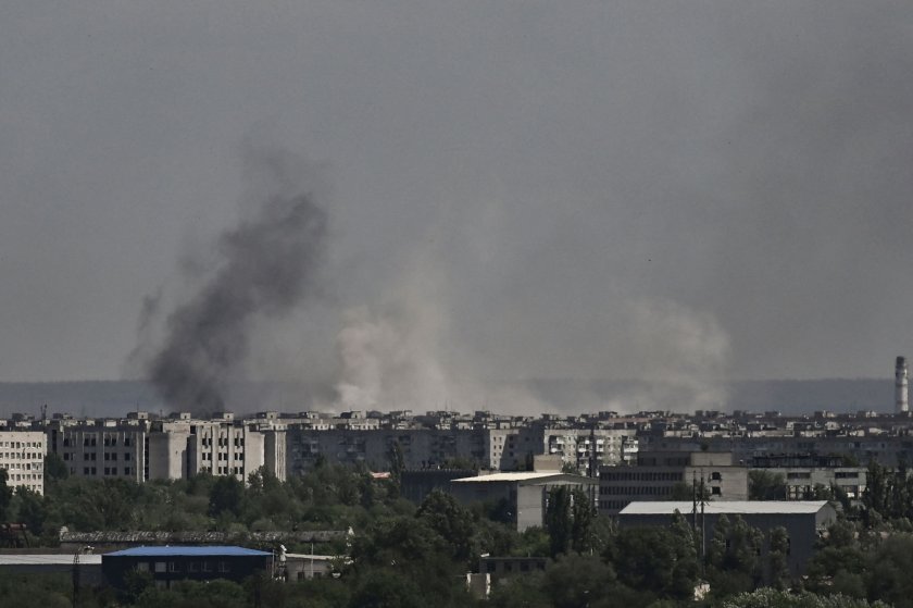 Руски ракети отново удариха населени места в Донбас
