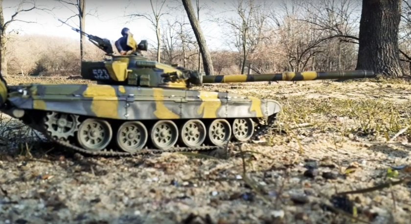 Австрийската армия: България предоставя на Украйна тежко въоръжение (ВИДЕО)