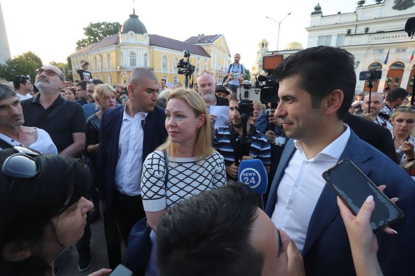 Линда отказва да говори за политика