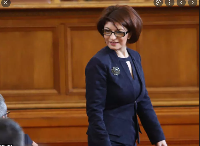 Не очаквах този дебат да покаже лекьосаните парапети на властта,