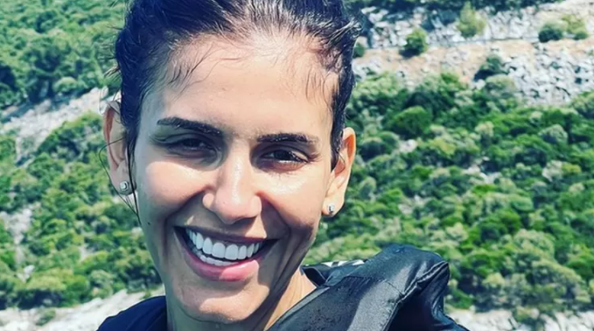 Анелия откри летния сезон и се радва на горещи емоции.