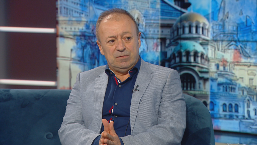 Независимият депутат Иво Атанасов: Ива Митева е един наемник