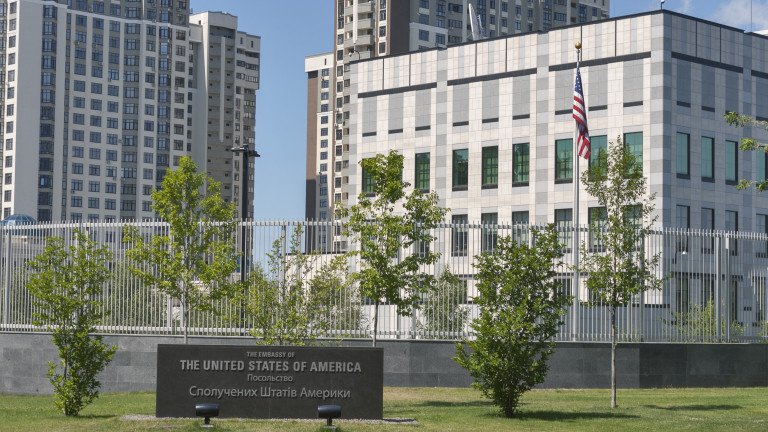 Русия удря посолството на САЩ в Киев?