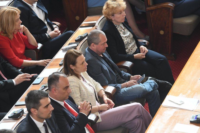 &ldquo;Има такъв народ&rdquo; е готово да подкрепи кабинет при ясни