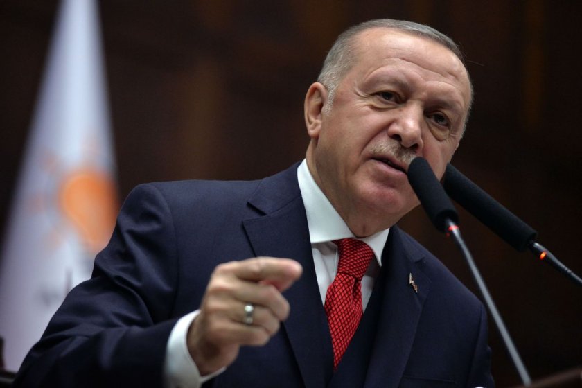 Ердоган вече трупа ползи от вдигнатото вето