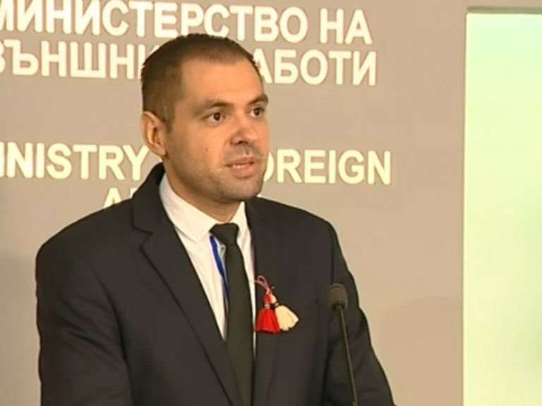 Заминавам с благодарност към България и българите, с които съм