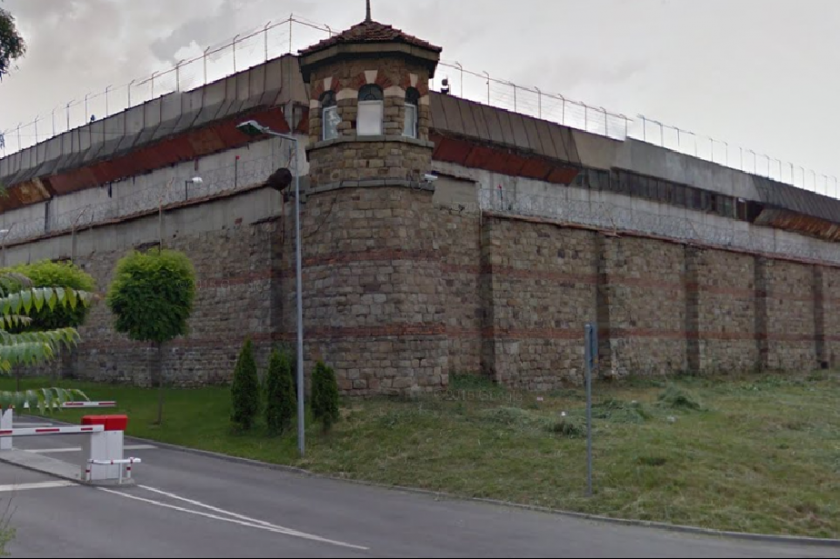 Гавра в Lupa.bg: 10 надзиратели потрошиха от бой затворник в Софийския централен затвор (ДОКУМЕНТ)