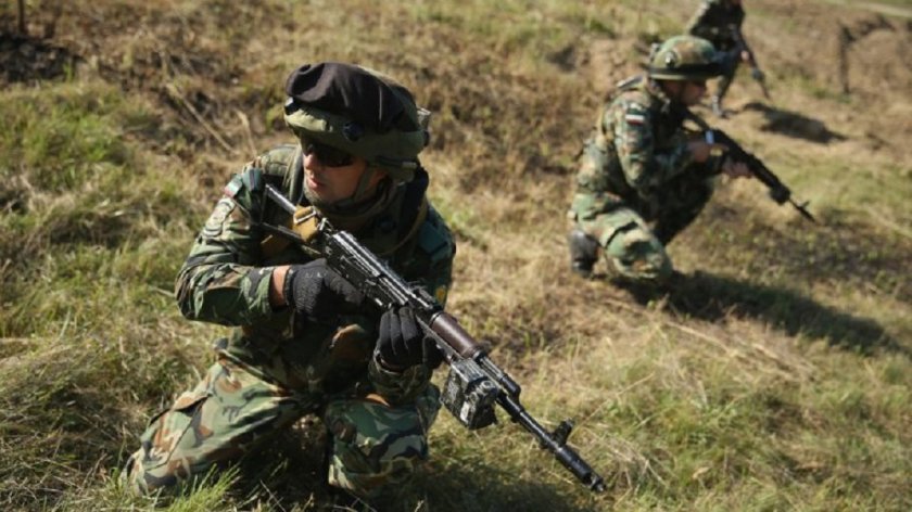 Сухопътните войски търсят бойци с конкурс