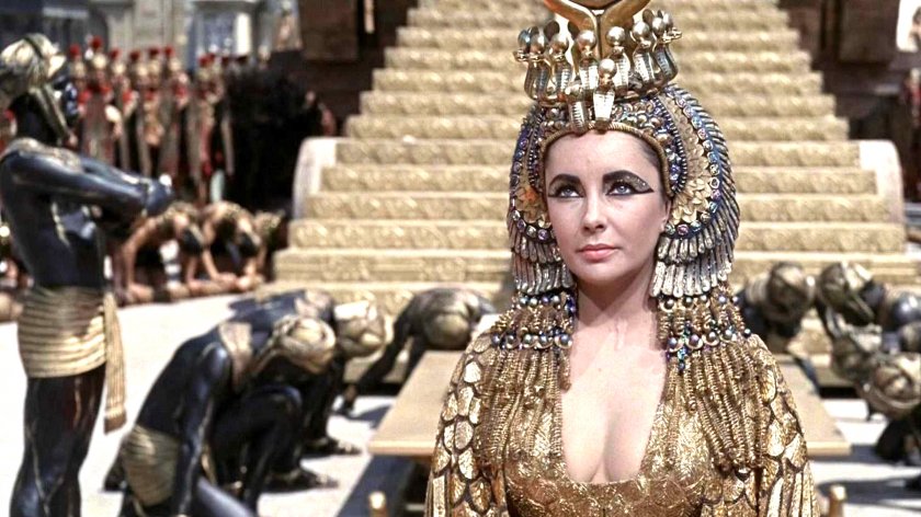 И египтяните поискаха да бъдат вписани в Конституцията на Северна