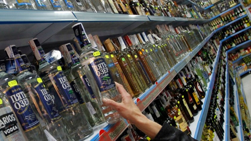 Продажбите на дребно на водка в Русия са достигнали 6,05