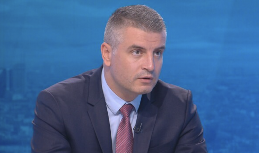 &bdquo;В разговорите се обсъждат различни варианти, но Националният съвет на