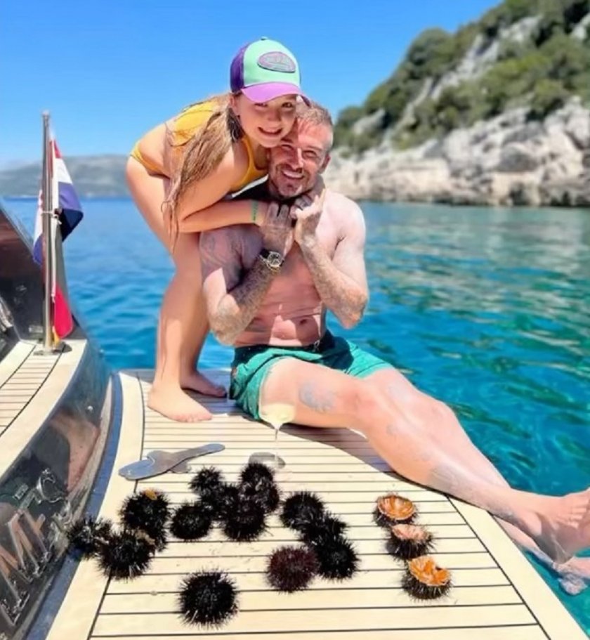 Дейвид Бекъм лови морски таралежи в Хърватска