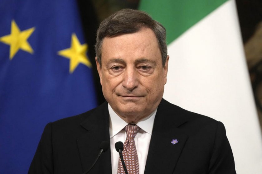 Премиерът на Италия подава оставка