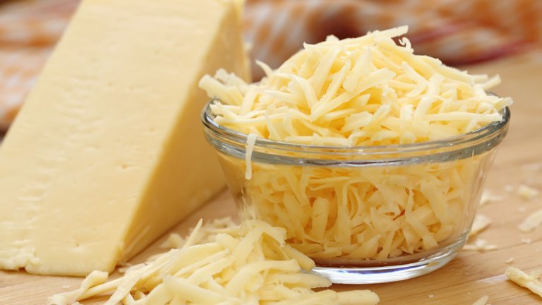 В някои магазини литър мляко достига близо 5 лева, килограм