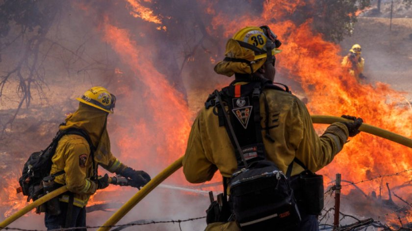 Екстремни жеги в САЩ, мащабен пожар бушува в Калифорния