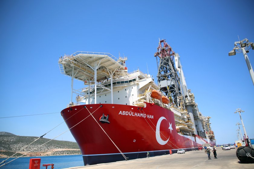 Абдулхамид Хан, най-новият турски сондажен кораб, ще започне първата си