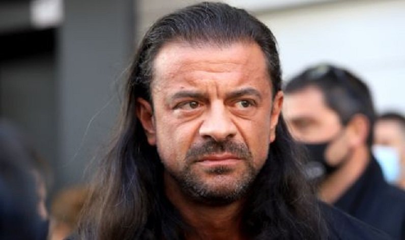 Кафенце с фреш и шамар в лицето в Рафи е