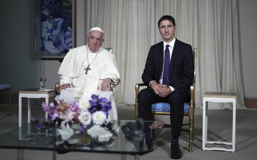 Канадското правителство даде да се разбере, че извинението на папа
