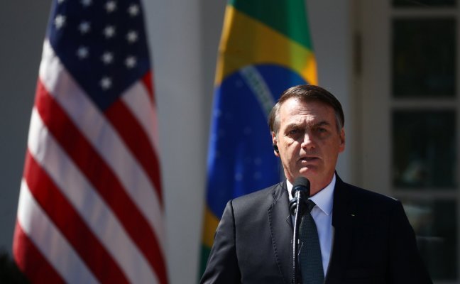 Бразилският президент избухна: Макрон има колониален манталитет!