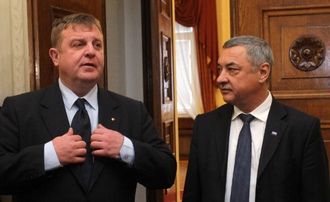 Каракачанов подкрепи Симеонов: Заедно искат отчет на кабинета