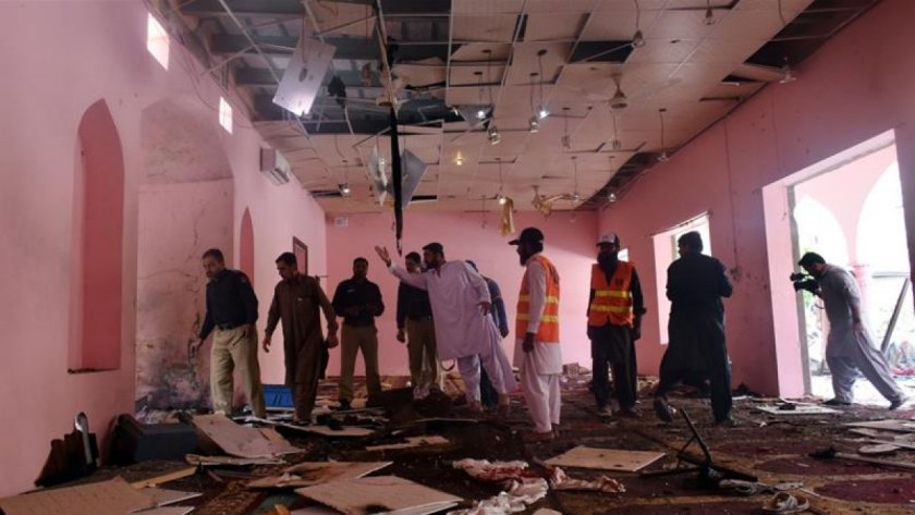 Експлозия в джамия в Пакистан