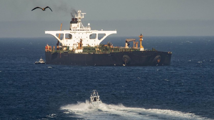 Гърция няма да помага на иранския танкер да стигне до Сирия