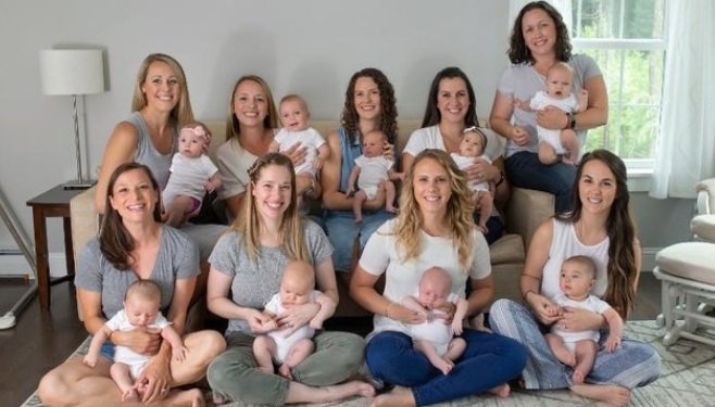 9 медсестри родиха по едно и също време