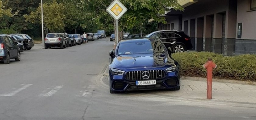 Числото на Звяра - трите шестици, личи в номера на