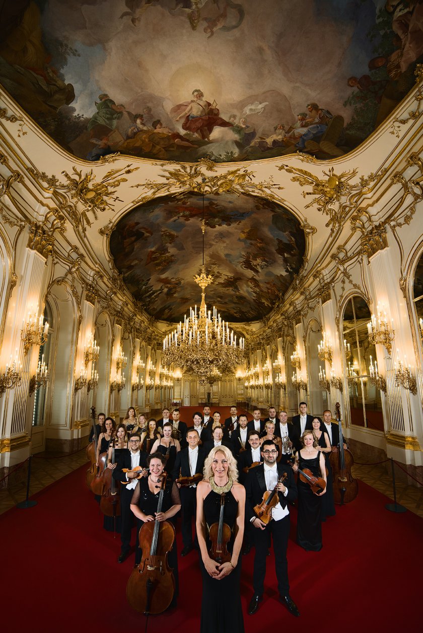 На 8 август от 20:30 ч. световноизвестният оркестър на двореца