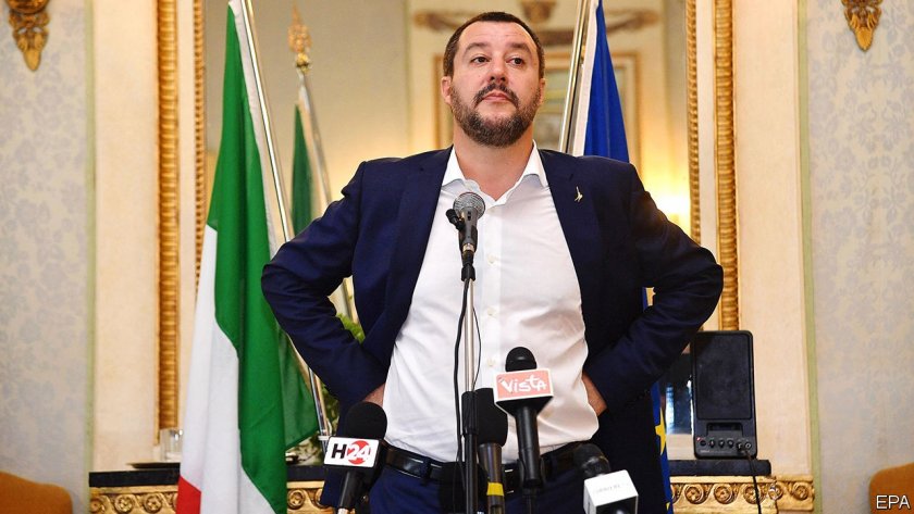 Матео Салвини започва антимигрантска предизборна кампания 