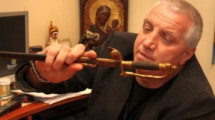 "Фокус" на Поручика вече официално е с нов сосбтвенк