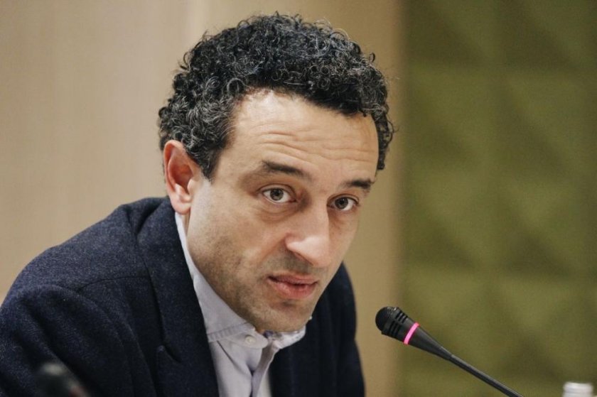 През 2021 г. към вече 29-те имота, които притежава със