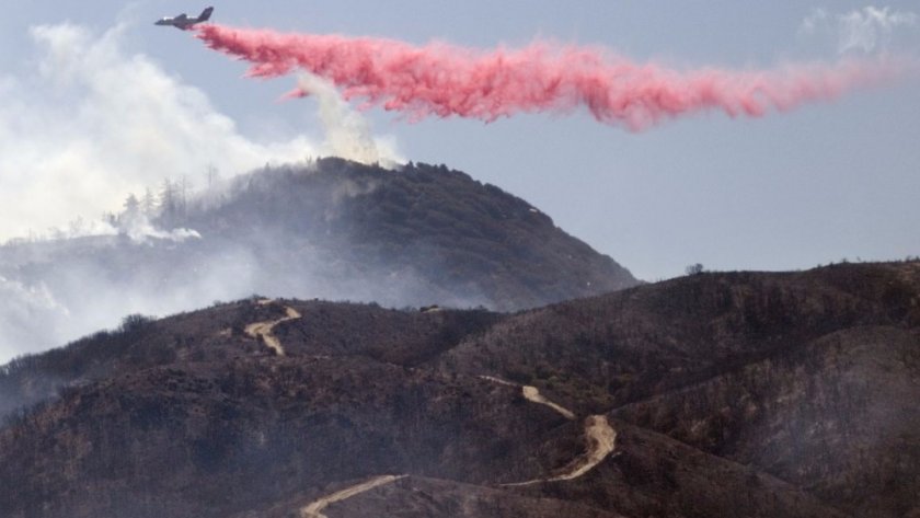 Големият пожар на гръцкия остров Тасос, който избухна в сряда