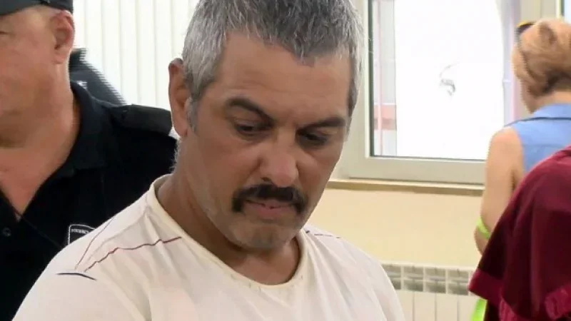 Тройният убиец от Рогош остава в ареста 