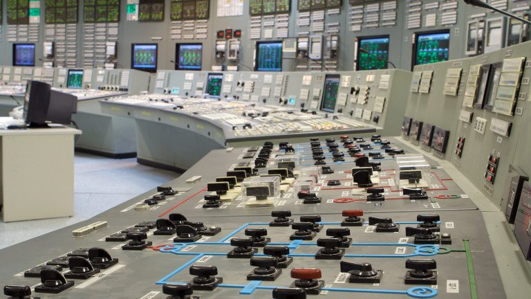 Керемедчиев: Ядрените централи са цел номер едно на Русия