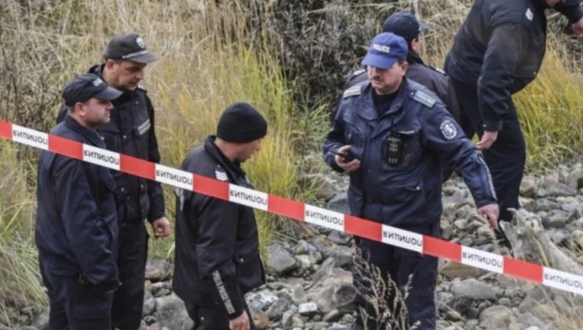 Труп на бежанец е открит тази вечер край Резово, съобщава