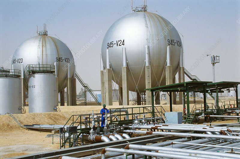 Служебният министър на външните работи Николай Милков и посланикът на