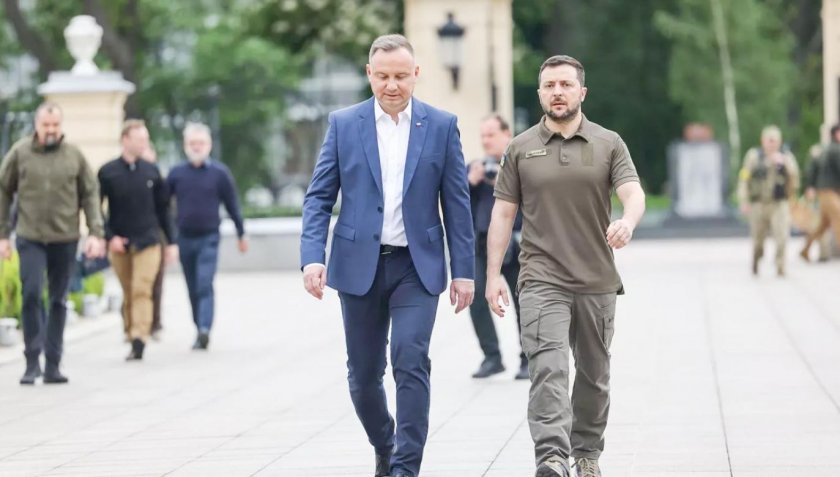 Полският президент Анджей Дуда пристигна в Киев, за да обсъди
