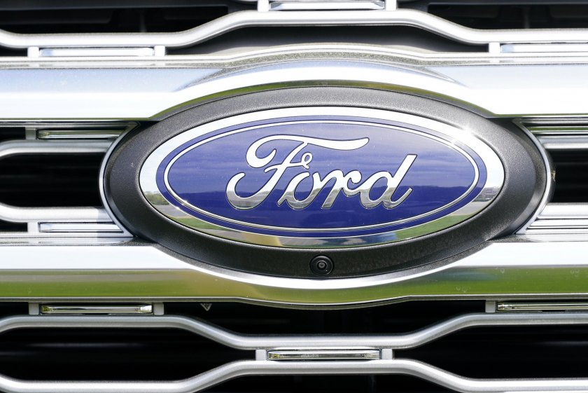 "Форд" плаща $1,7 млрд за катастрофа със загинало семейство