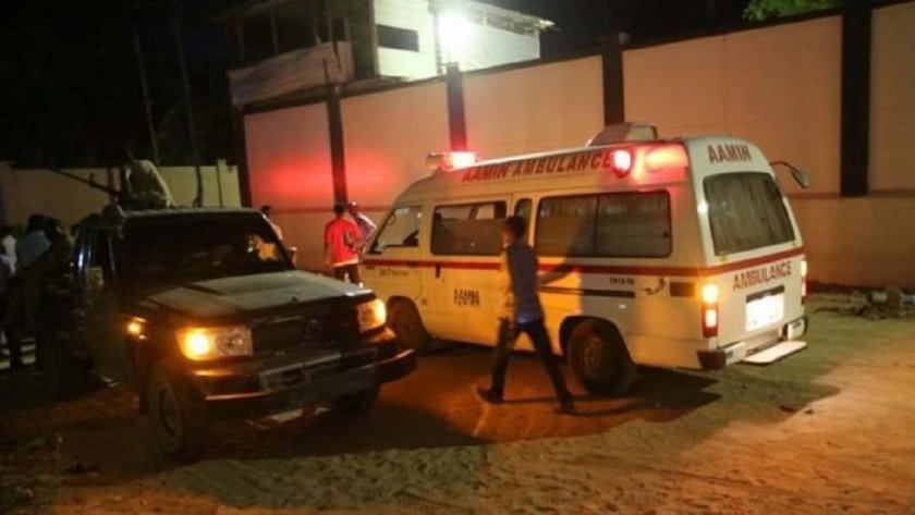 Терористи убиха 8 човека в хотел „Хаят“
