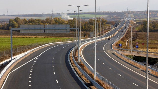 Ръководството на най-голямото строително дружество в България - държавната Автомагистрали