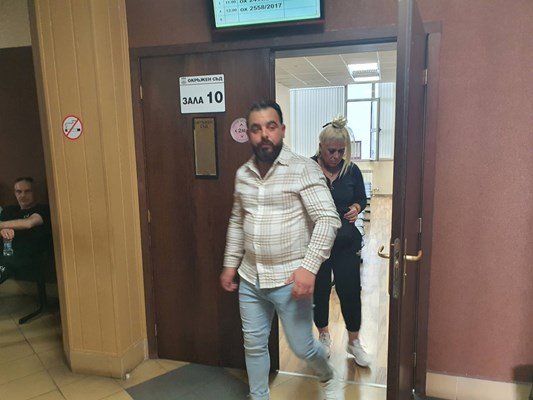 Разпитват 41 свидетели по дело за убийство от ревност в "Столипиново"