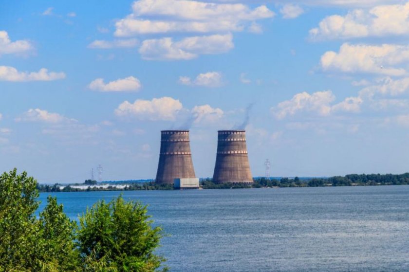 Един от двата работещи реактора в Запорожката АЕЦ е бил