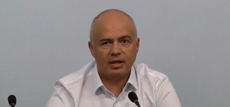 Скандалите между БСП и Дондуков 2 не секват. Първият съпруг