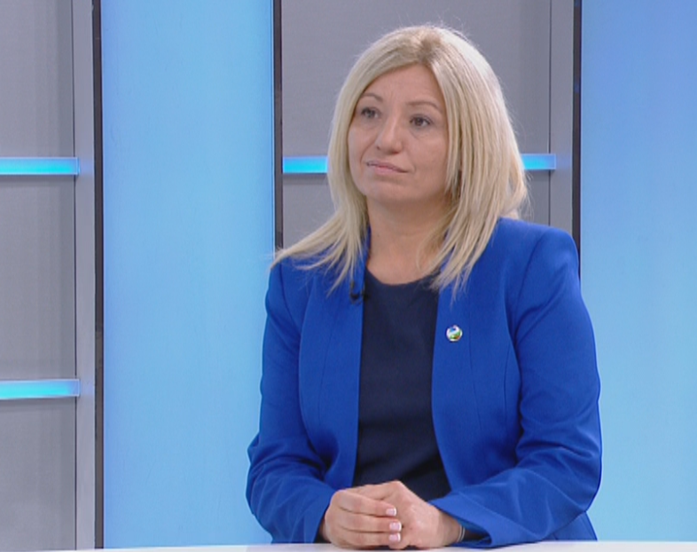 Листите на ДСБ отново са разчистени от хора от вътрешната