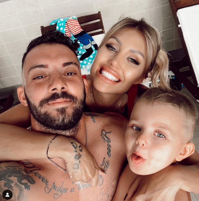 Джулиана Гани все още не съобщава, че е бременна, макар