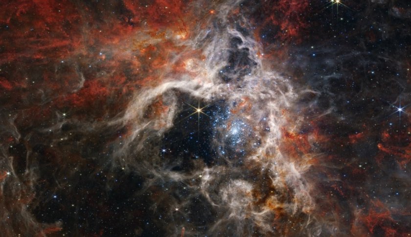 Телескопът Джеймс Уеб“ предостави удивителни изображения на мъглявината Тарантула -