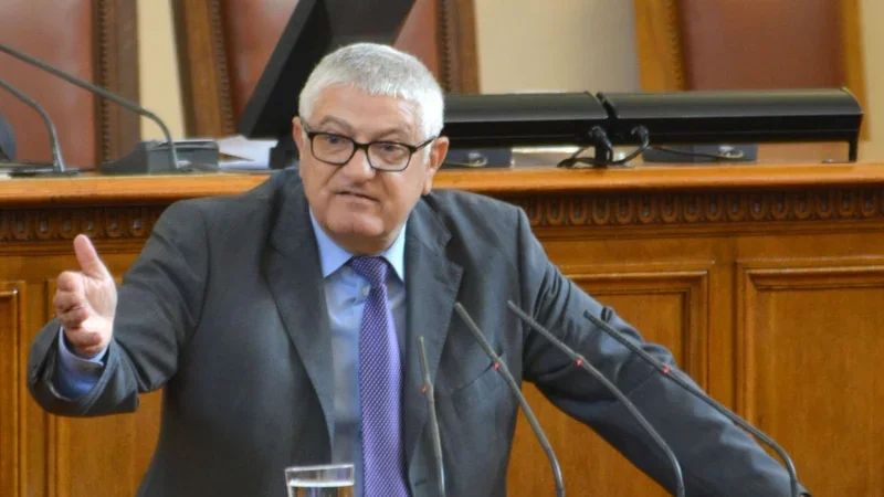 И в четирите министерства, които в които БСП управляваше, си