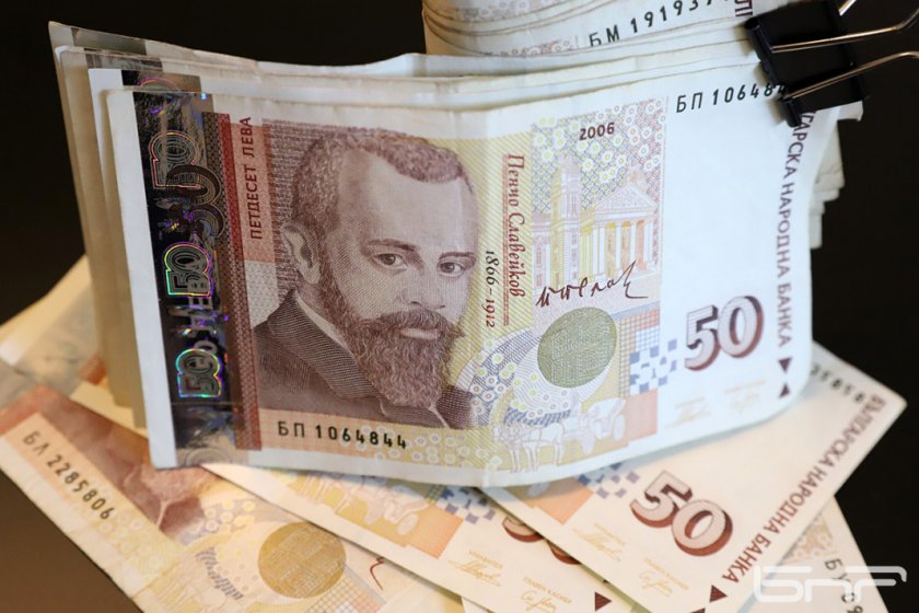 Теглим 200 млн. лв. нов дълг от вътрешния пазар